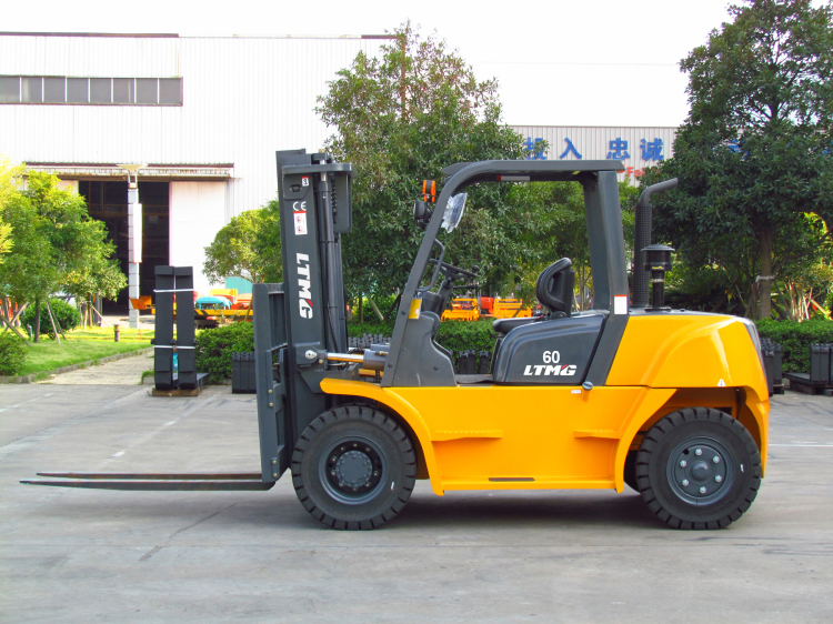 Customizing Design Forklifts Have Been Completed To Our Clients