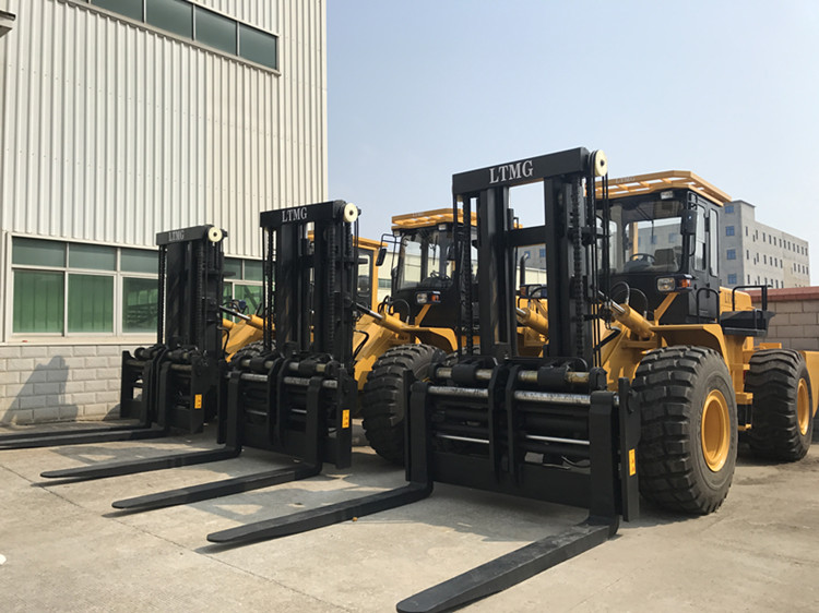 Large quantities of 20 tons rough terrain forklifts exported to Australia---LTMG machinery